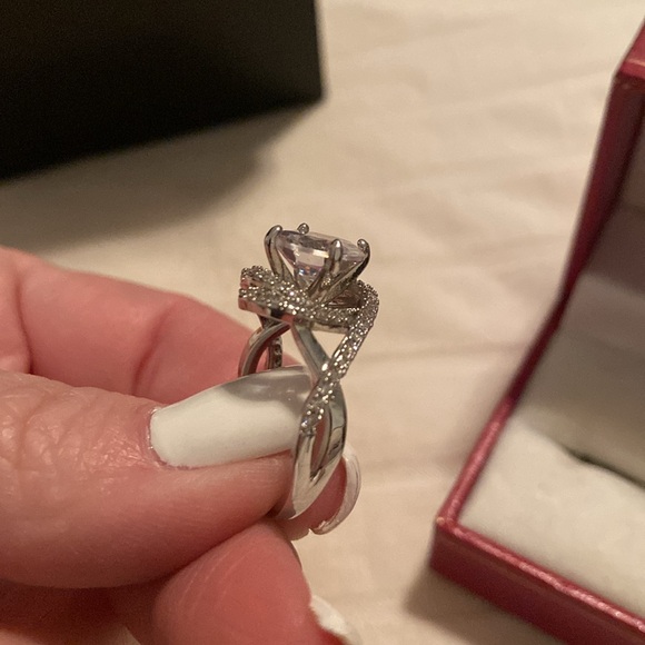 Lab Diamond ring - Picture 3 of 6